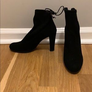 Stuart Weitzman Catch Black Suede Booties size 7